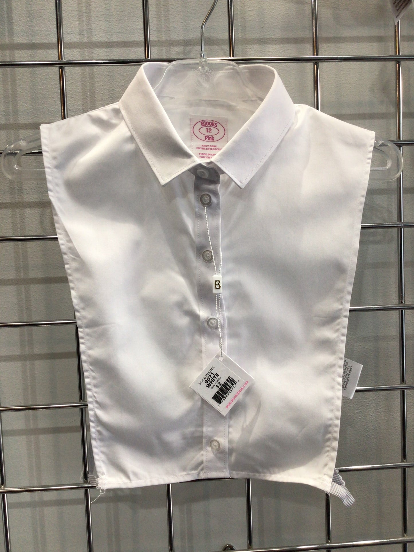 Fine tailored button down half shirt with mini pointy collar