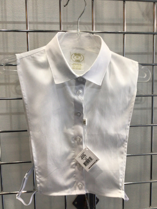 Fine tailored button down half shirt with black piping around its pointy collar